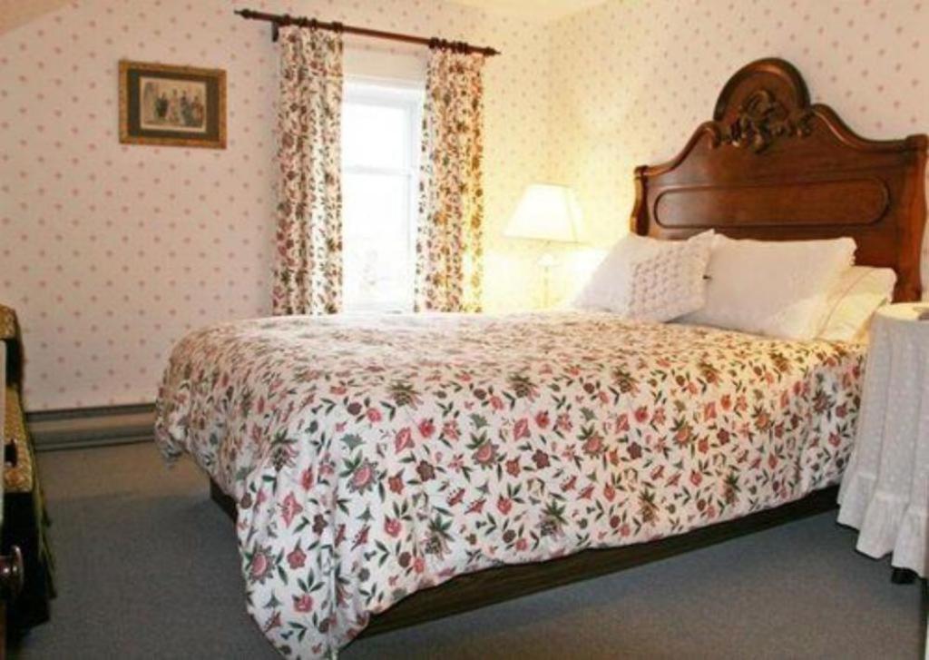 아나폴리스 로열 힐스데일 하우스 인 B&B 외부 사진